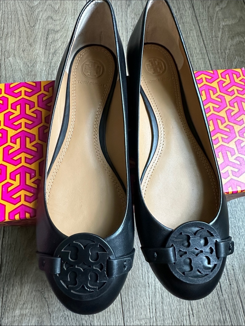 Tory Burch Black Leather Logo Ballet Flats